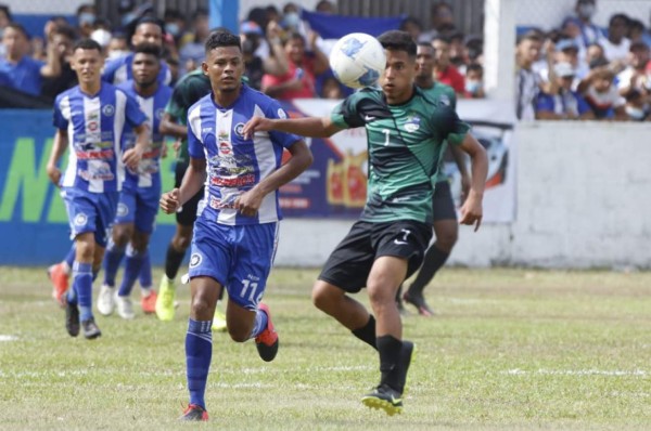 Durvin Sánchez, el goleador del Victoria con futuro incierto para la próxima temporada en la Jaiba Brava