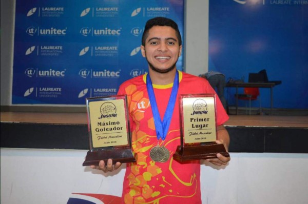 Luis Solis, el jugador hondureño de futsal que se probará en Boca Juniors: 'He trabajado años por esta oportunidad'