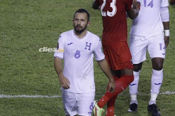 Con notables variantes: el 11 titular de Honduras para buscar el milagro esta noche ante Costa Rica