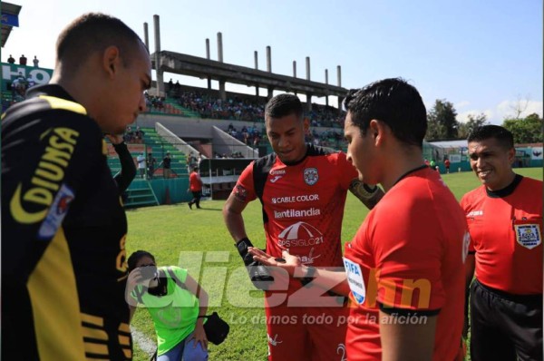 ¡Beso al escudo y un Yankel 'renovado'! Así se vivió en imágenes el vibrante clásico sampedrano