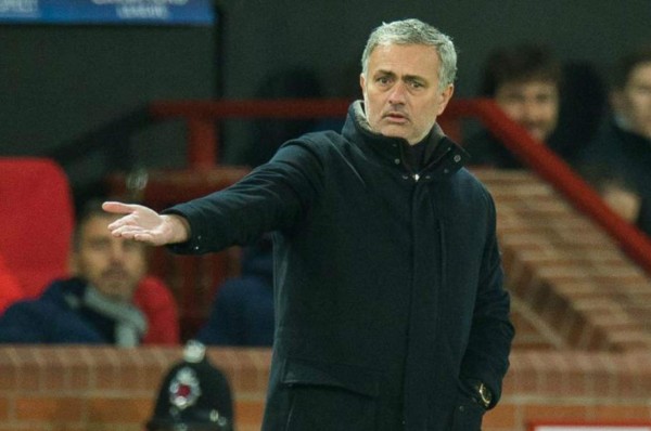Mourinho tras la eliminación: 'Estoy contento porque veo que mis jugadores estén tristes'