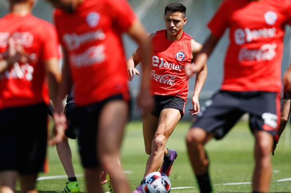 Alexis Sánchez se lesiona y queda fuera de Chile para duelo con Colombia
