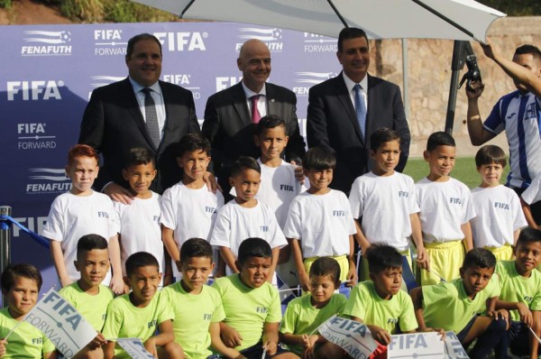 ¡Estuvo en El Birichiche! La visita de Gianni Infantino, presidente de FIFA, a Honduras