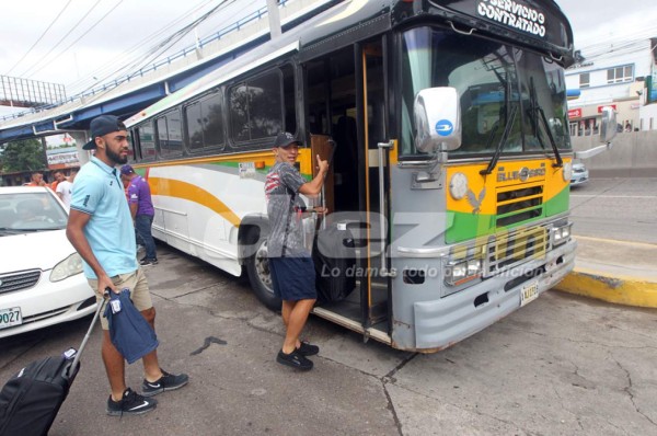 FOTOS: La última locura del Ñangui y Héctor Vargas desata la risa de sus jugadores