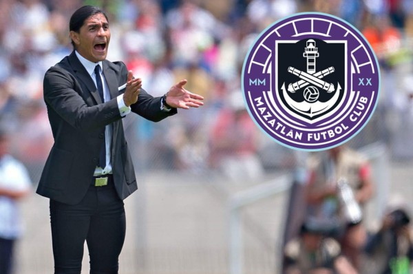 'Paco' Palencia, el primer técnico despedido en la historia del Mazatlán FC en la Liga MX