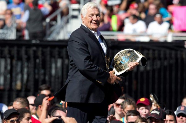 Muere Pat Patterson, el primer peleador homosexual de lucha libre profesional en la WWE