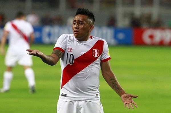 Peruano vuelve a Sao Paulo, es perdonado por faltar a un entrenamiento y juega