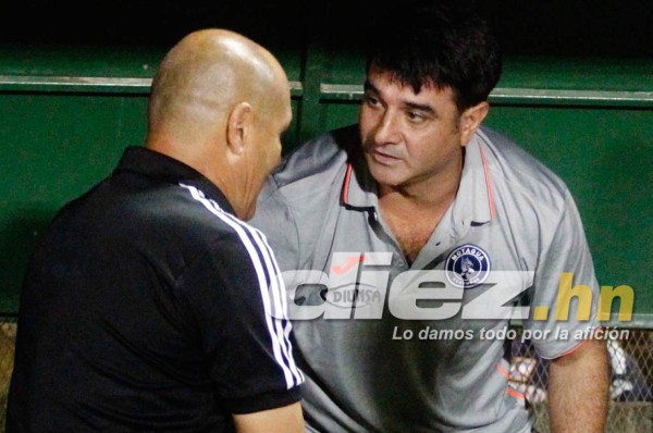 Diego Vázquez: 'Somos un equipo intenso que juega bien'