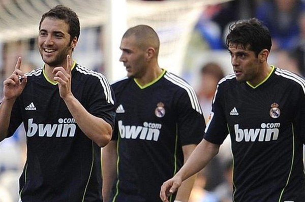 ''Marqué 27 goles con el Real Madrid y luego ficharon a Kaká y Benzema... ¡No puede ser!''