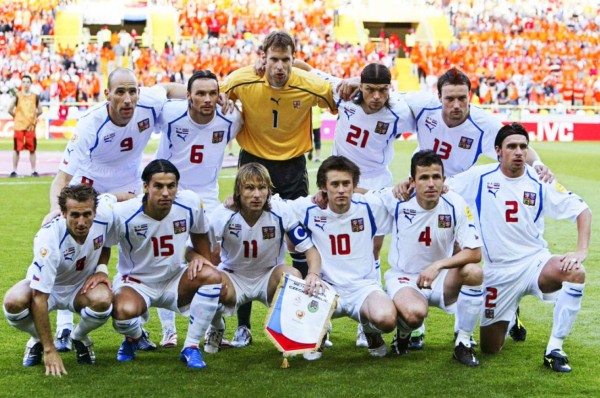 Dos siguen jugando: ¿Qué fue de la República Checa que enamoró en la Euro 2004?
