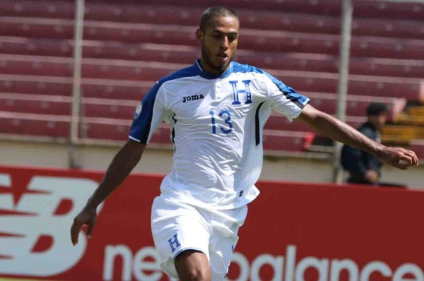 Eddie Hernández aún no debuta con el Deportes Tolima de Colombia