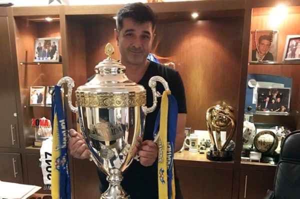 Oficial: Diego Vázquez renueva contrato con Motagua