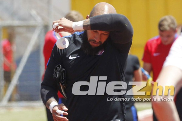 ¿Sufrió Tim Howard? Estados Unidos sintió el inclemente calor de San Pedro Sula
