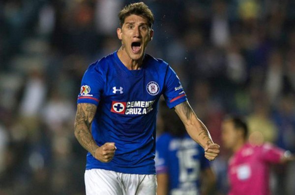 Mercado: Figura del Barça se ofrece al América, Chivas dio la sorpresa y Raúl Jiménez es noticia en Europa