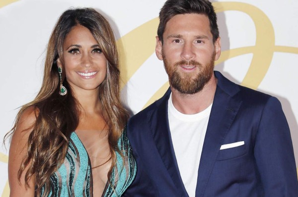 ¡Irreconocible! Messi sube una foto inédita de jóvenes junto a Antonela Rocuzzo