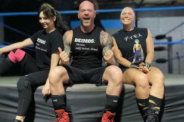 Ronda Rousey muestra un nuevo video de su entrenamiento de lucha libre