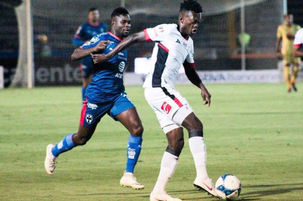 Mercado en México: Gio Dos Santos llegaría, Chucky Lozano iría a Italia y 'Niño' Torres es noticia