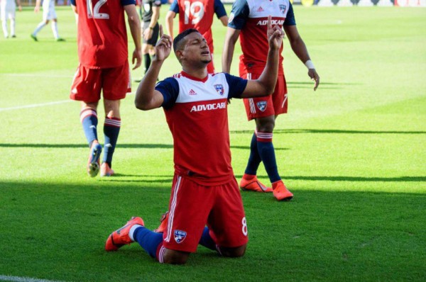 Bryan Acosta: 'Poco a poco nos vamos entendiendo con los compañeros'