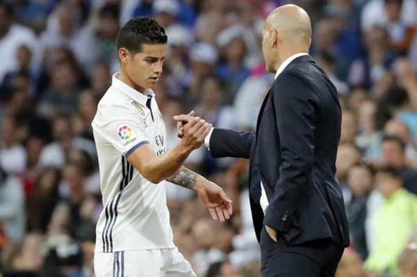 Zidane: ''James está en el Madrid y Keylor siempre es fundamental''
