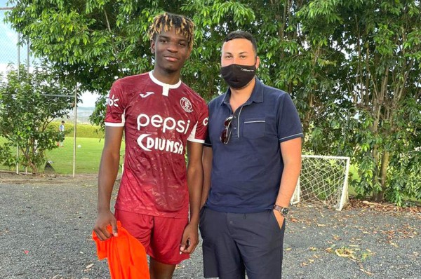 EL MERCADO: Motagua con nueva alta, Troglio se trae jugador de Argentina y hondureño es noticia en Alemania