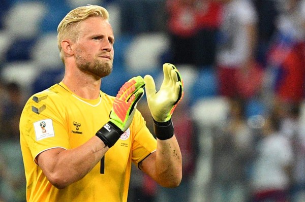 Portero de Dinamarca, Kasper Schmeichel elegido mejor jugador del partido ante Croacia