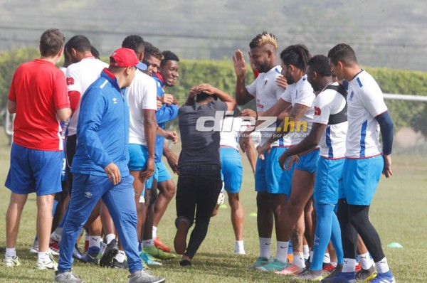 FOTOS: Así fue la despedida de Michaell Chirinos en Olimpia tras saber que va a la MLS