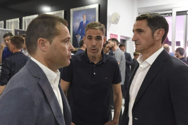 El último adiós: Llanto y dolor en el funeral de José Antonio 'La Perla' Reyes