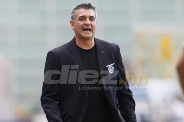 Diego Vázquez: 'Nos faltó paciencia para marcar los goles, siempre apostamos a ganar'