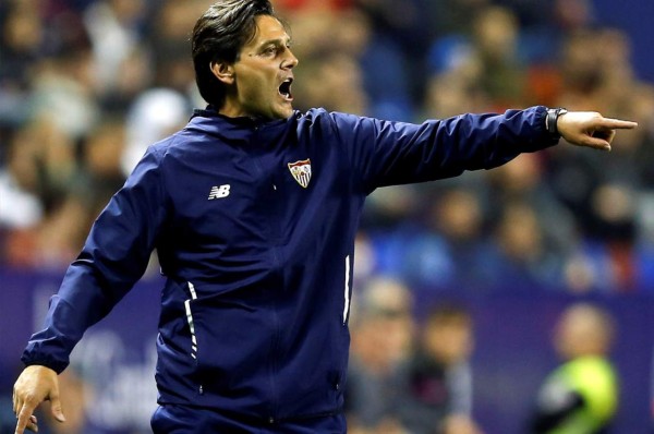 Sevilla despide a Vincenzo Montella y Joaquín Caparrós es su nuevo técnico