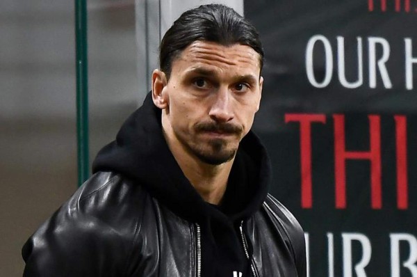 Exfutbolista besó a Ibrahimovic en la boca: ''Me puse un poco homosexual, luego recibí un par de bofetadas''