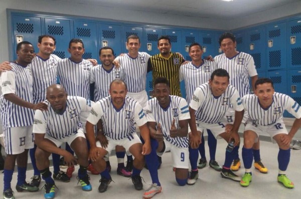 Leyendas de Honduras receta paliza a su similar de México