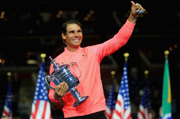 Rafa Nadal se corona en Nueva York, Hingis teje su leyenda