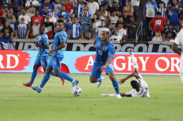 Blog de Gaspar Vallecillo: 'Fabián Coito, dio un pase sólido al enfrentarse a situaciones que pueden vivir en la eliminatoria'