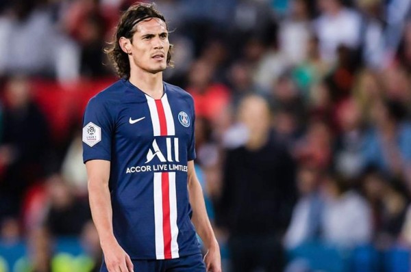 Chelsea se interesa en el fichaje de Edinson Cavani, delantero del PSG