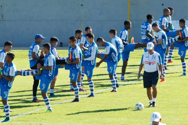 Seis seleccionados de Honduras estarán en el arranque del Clausura