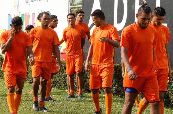 Real España ha solicitado a sus seleccionados para el juego ante Platense