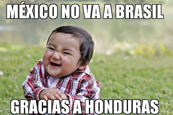 Memes y fotomontajes del Aztecazo a México