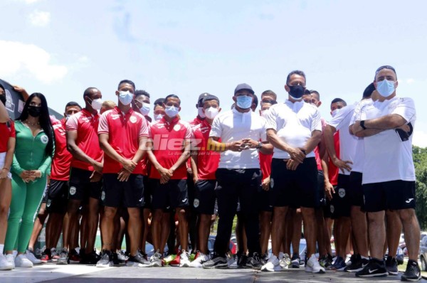 Belleza, fichajes y el nuevo cuerpo técnico: Así fue la presentación de la nueva plantilla del Marathón