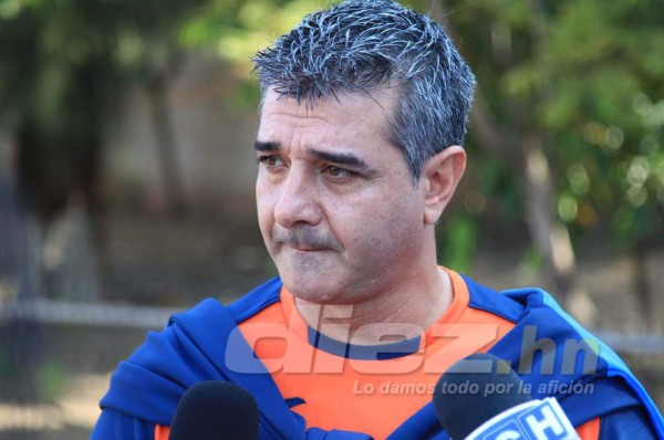 Diego Vázquez: 'Me gustaría que me dijeran cuál es el criterio para ir al Yankel'