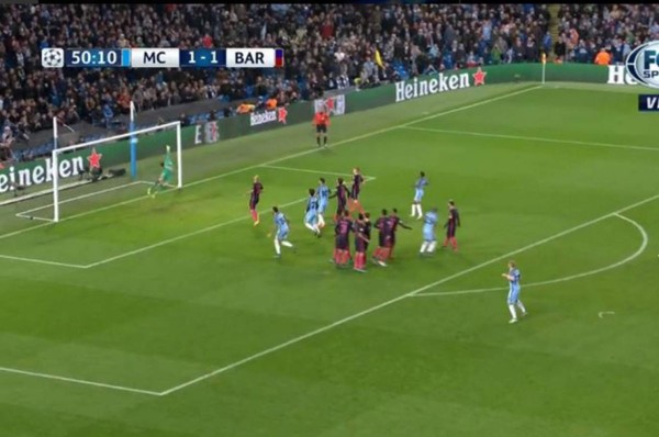 Kevin de Bruyne, el 'Messi' de Guardiola anota un golazo frente a Barcelona