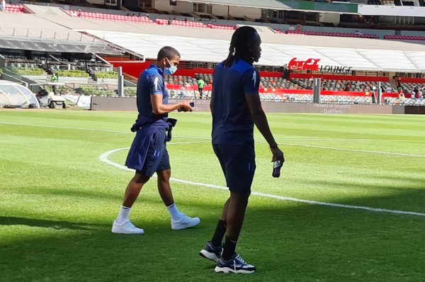 La razón por la que Alberth Elis no es titular esta tarde con Honduras frente a México en el estadio Azteca