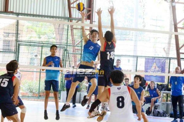 Emocionante jornada de voleibol en el Torneo Centroamericano de Escuelas Bilingües