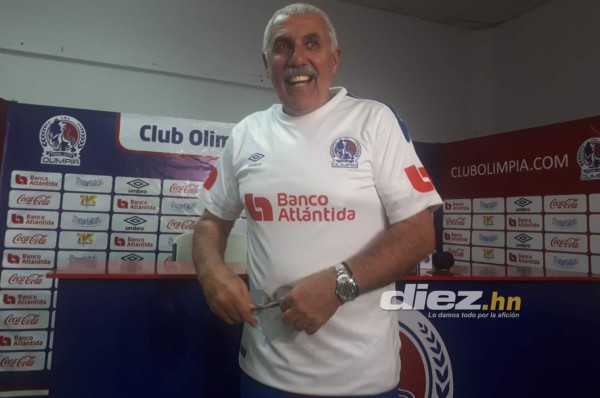 Manuel Keosseián dirige su primer entrenamiento al mando del Olimpia