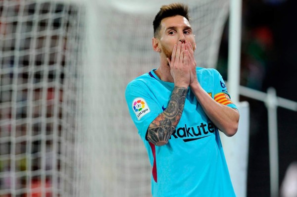 EN VIVO: ¡Messi falla con el arco solo contra el Bilbao en San Mamés!