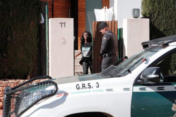 ¡Futbolista del Villarreal de España es detenido por robo y detención ilegal!