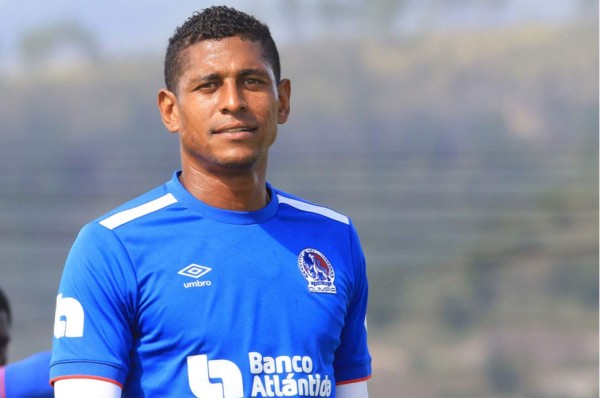 Carlo Costly será baja en el Olimpia para enfrentar al Juticalpa