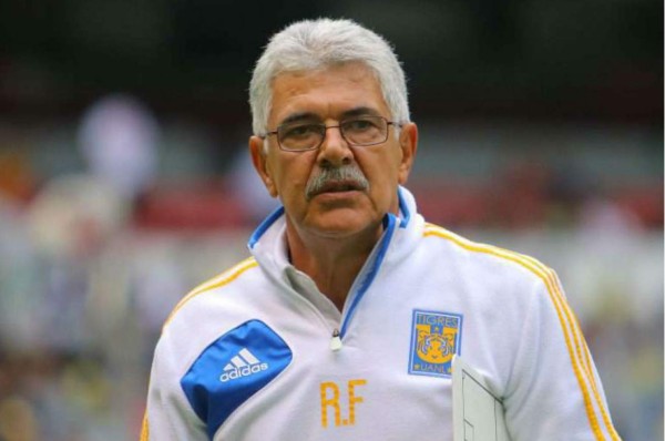 El 'Tuca' Ferretti da las gracias y se niega a dirigir a México