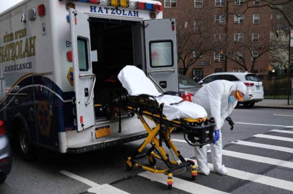 Mueren 884 personas en EEUU en un día por coronavirus, un nuevo récord