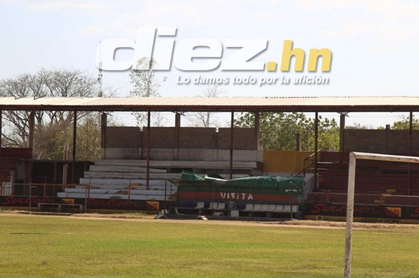 EN EL OLVIDO: Así se encuentra el histórico Fausto Flores Lagos de Choluteca