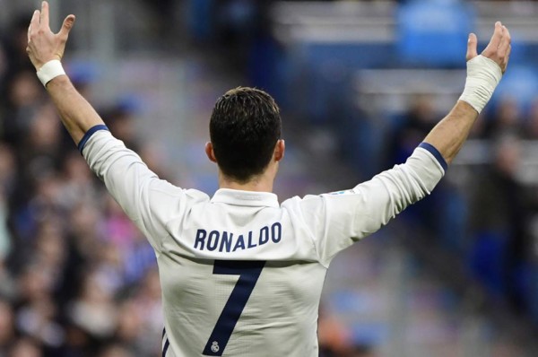 Cristiano Ronaldo y su frustración en el partido ante Málaga.